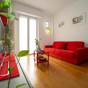 A 500 Metri Da San Siro , Milano Italia